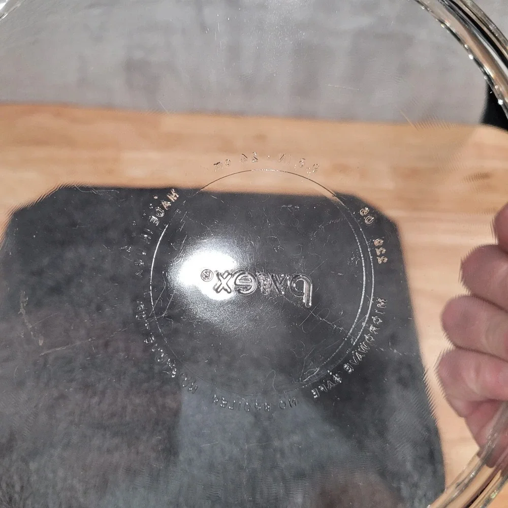 Vintage PYREX #229 9.5
